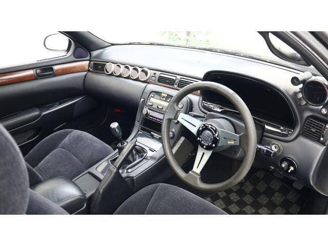 1995 Toyota Soarer JDM car for sale — photo 3 of 18