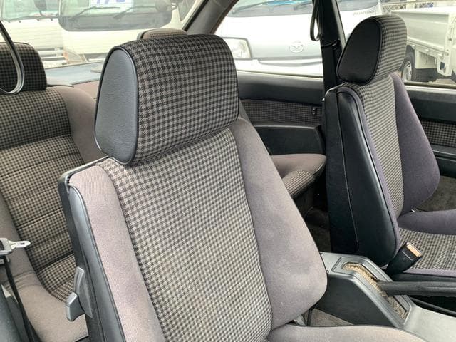 1986 Bmw 6 Series JDM car for sale — photo 9 of 18