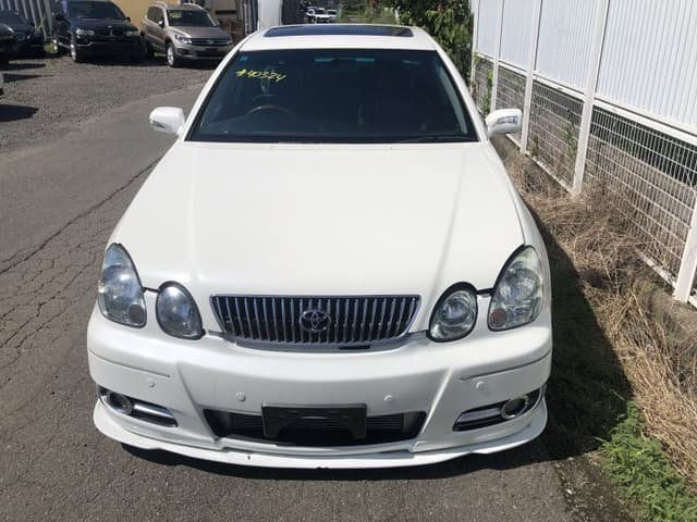 2000 Toyota Aristo JDM car for sale — photo 2 of 5