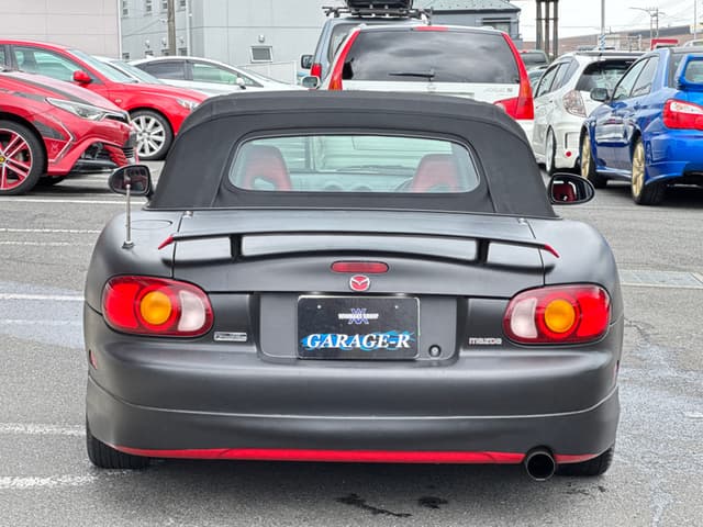 1998 Mazda Roadster (Eunos Roadster / MX-5) JDM car for sale — photo 14 of 25