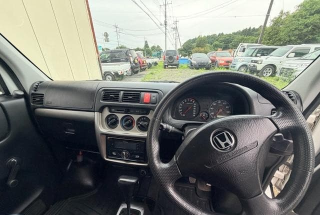 2011 Honda Acty JDM car for sale — photo 21 of 25