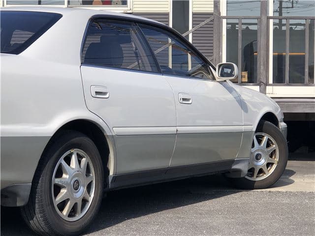 1998 Toyota Chaser JDM car for sale — photo 11 of 25