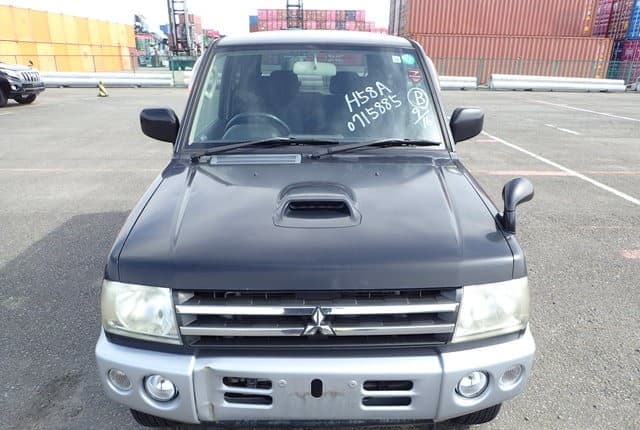 2007 Mitsubishi Pajero Mini JDM car for sale — photo 8 of 25