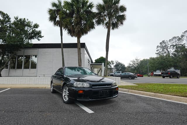 1998 Nissan Skyline JDM car for sale — photo 13 of 13