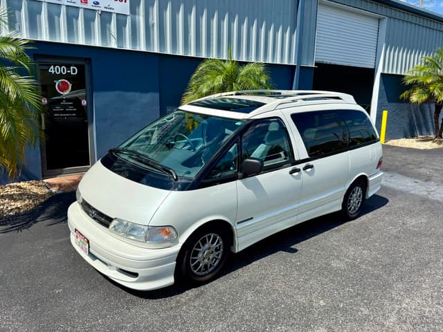 1998 Toyota Estima JDM car for sale — photo 3 of 23