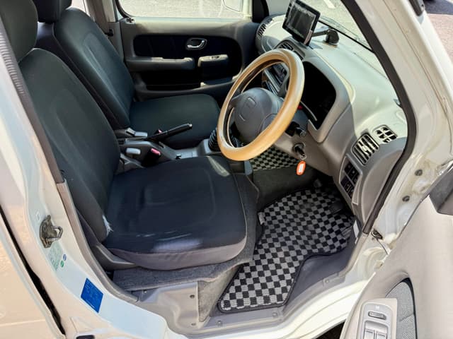 2001 Suzuki Every JDM car for sale — photo 16 of 21