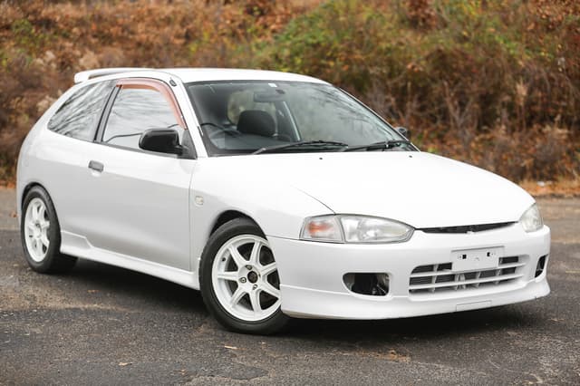 1996 Mitsubishi Mirage JDM car for sale — photo 16 of 25