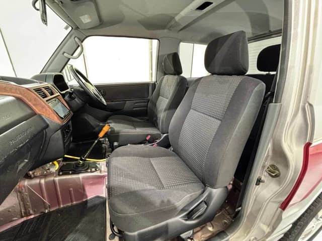 2001 Mitsubishi Pajero Mini JDM car for sale — photo 12 of 25