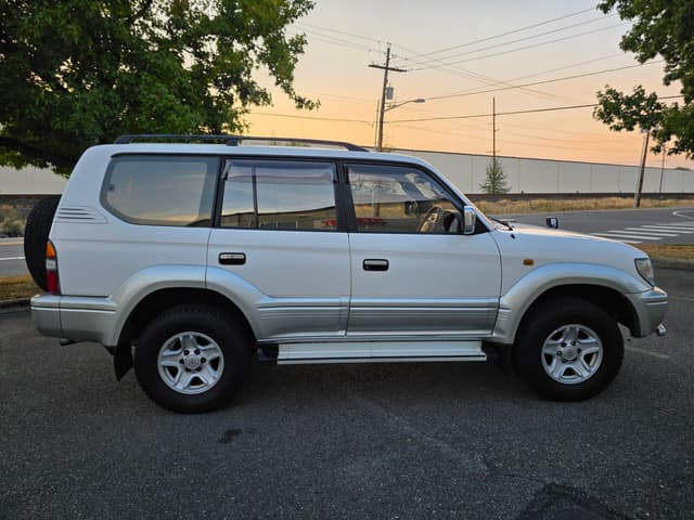 1998 Toyota Land Cruiser Prado JDM car for sale — photo 5 of 15