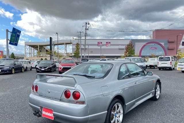1996 Nissan Skyline JDM car for sale — photo 3 of 25