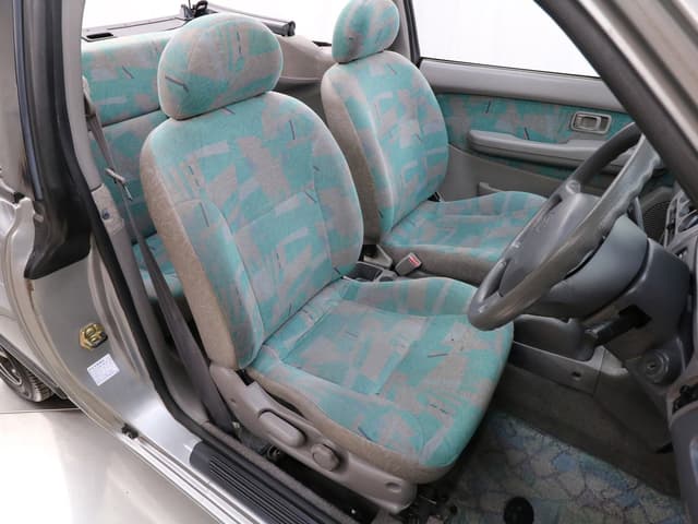 1998 Nissan March JDM car for sale — photo 18 of 25