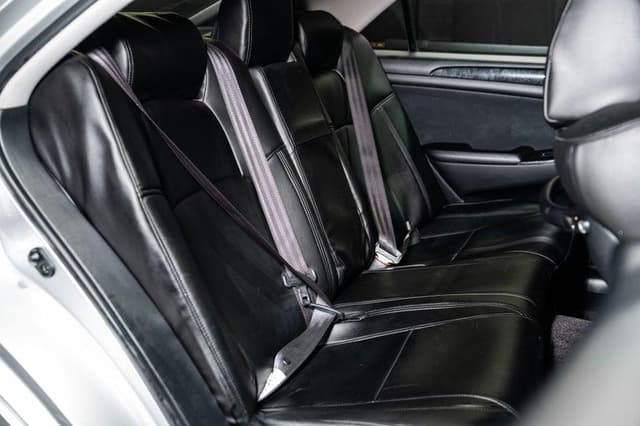 2005 Toyota Crown JDM car for sale — photo 18 of 19