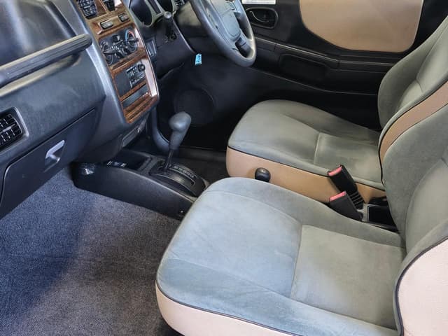 1998 Mitsubishi Pajero Mini JDM car for sale — photo 20 of 25