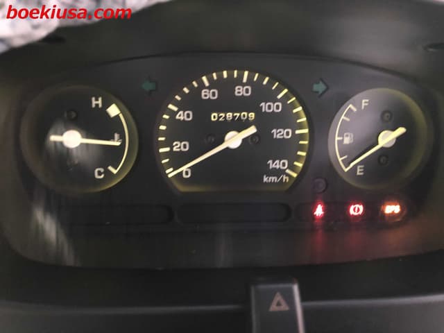 2000 Daihatsu Hijet JDM car for sale — photo 18 of 22