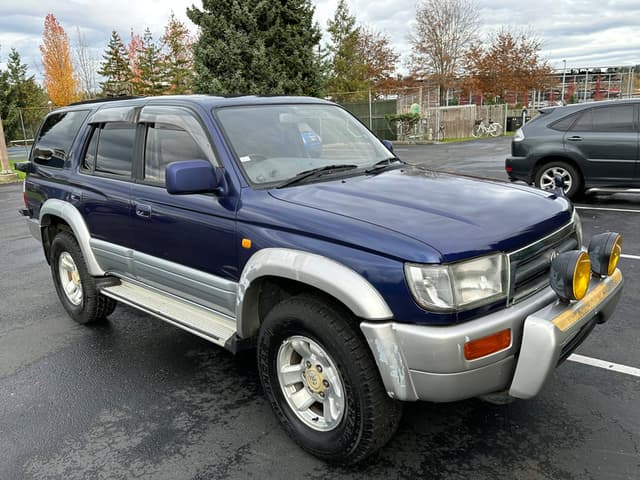 1996 Toyota Hilux Surf JDM car for sale — photo 2 of 25