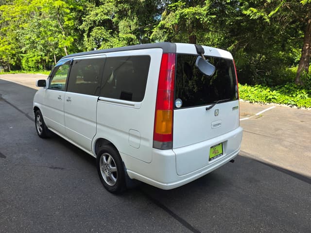 1996 Honda Stepwagon JDM car for sale — photo 5 of 15