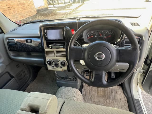 2002 Nissan Cube JDM car for sale — photo 12 of 16