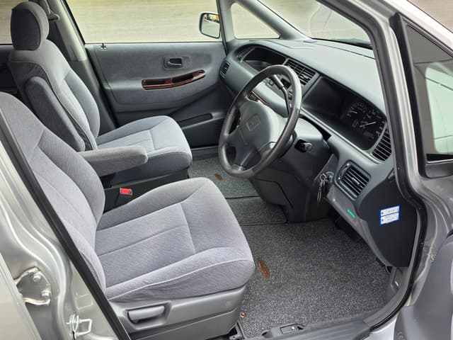1999 Honda Odyssey JDM car for sale — photo 10 of 14