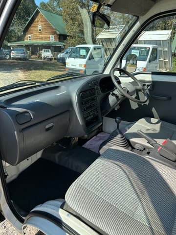 1996 Daihatsu Hijet JDM car for sale — photo 15 of 25
