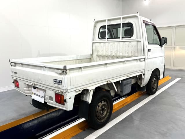 1999 Daihatsu Hijet JDM car for sale — photo 4 of 23