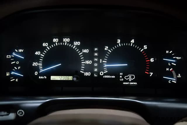 2000 Toyota Land Cruiser JDM car for sale — photo 13 of 25