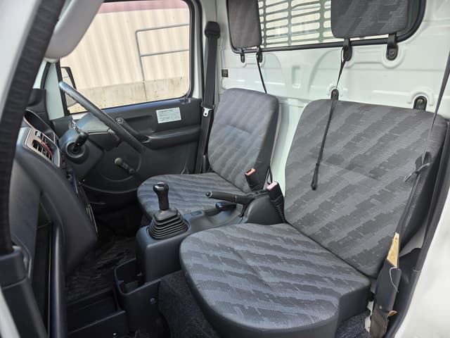 2005 Suzuki Carry JDM car for sale — photo 20 of 25