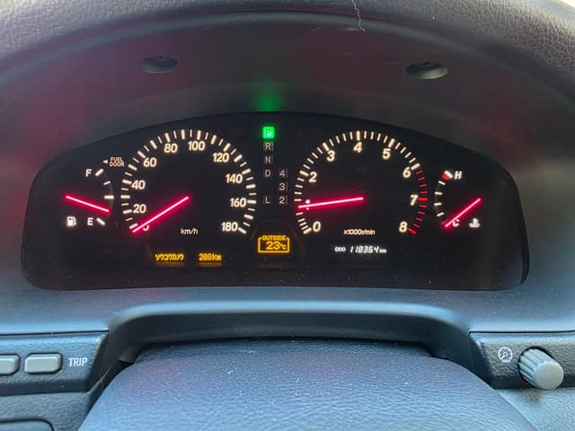 2001 Toyota Celsior JDM car for sale — photo 9 of 13