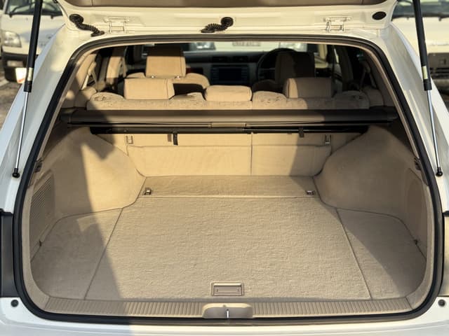 2000 Toyota Crown JDM car for sale — photo 10 of 24