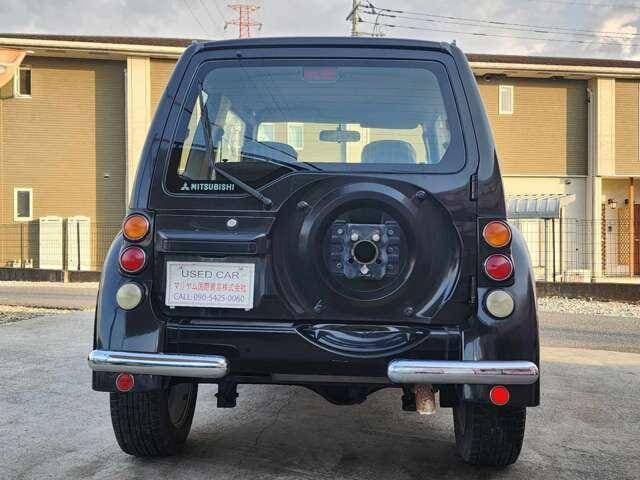 1998 Mitsubishi Pajero JDM car for sale — photo 2 of 20