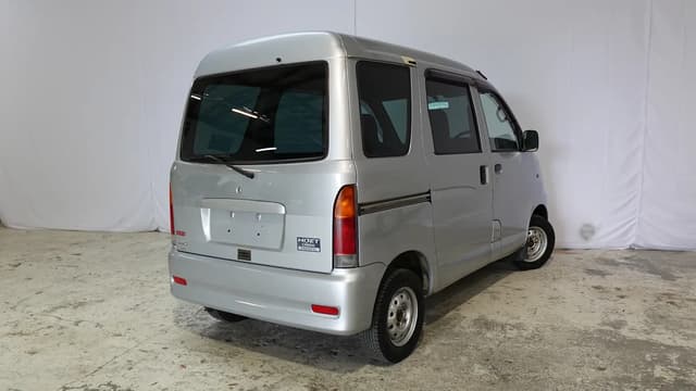 2001 Daihatsu Hijet JDM car for sale — photo 7 of 13