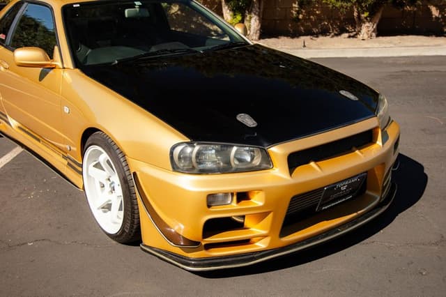 1998 Nissan Skyline JDM car for sale — photo 16 of 25