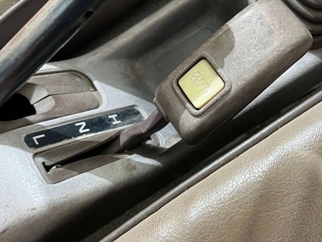 1990 Daihatsu Hijet JDM car for sale — photo 12 of 24