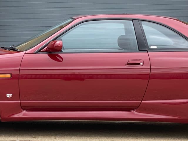 1993 Nissan Skyline JDM car for sale — photo 4 of 25