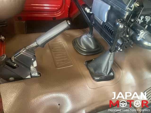 1982 Toyota Land Cruiser JDM car for sale — photo 7 of 8
