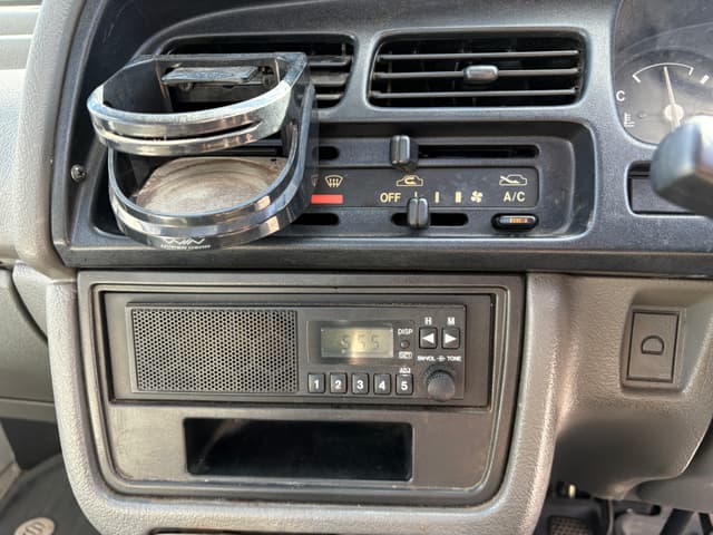 1997 Suzuki Carry JDM car for sale — photo 18 of 25