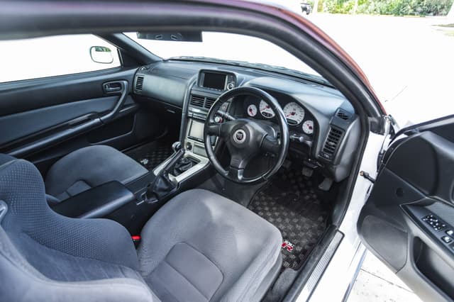 1999 Nissan Skyline JDM car for sale — photo 12 of 23