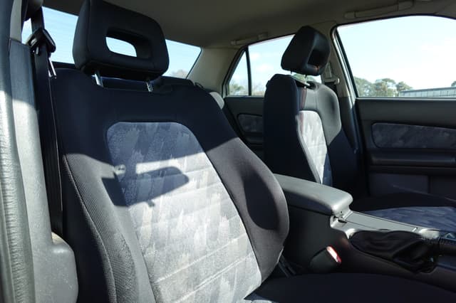 2000 Nissan Skyline JDM car for sale — photo 17 of 20