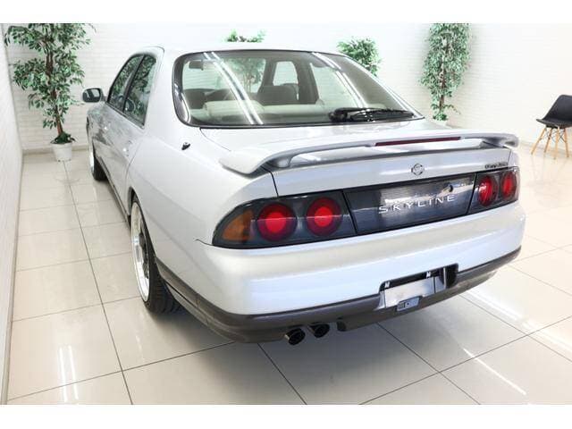 1995 Nissan Skyline JDM car for sale — photo 4 of 18