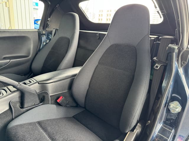 1998 Mazda Roadster (Eunos Roadster / MX-5) JDM car for sale — photo 13 of 25