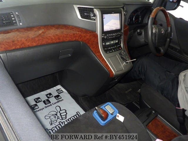 2010 Toyota Alphard JDM car for sale — photo 3 of 6