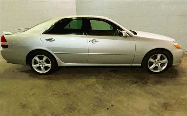 2001 Toyota Mark II JDM car for sale — photo 7 of 25
