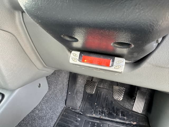2001 Mitsubishi Pajero Mini JDM car for sale — photo 22 of 25