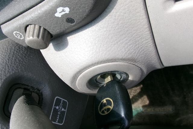 2001 Toyota Celsior JDM car for sale — photo 17 of 17