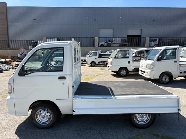 2000 Daihatsu Hijet JDM car for sale — photo 11 of 25