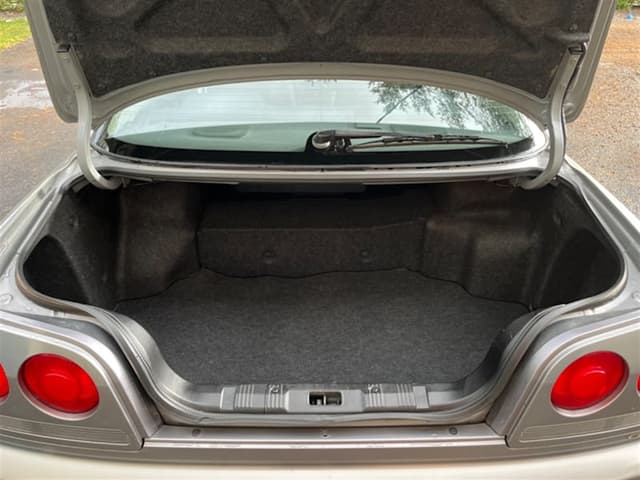 1998 Nissan Skyline JDM car for sale — photo 16 of 17