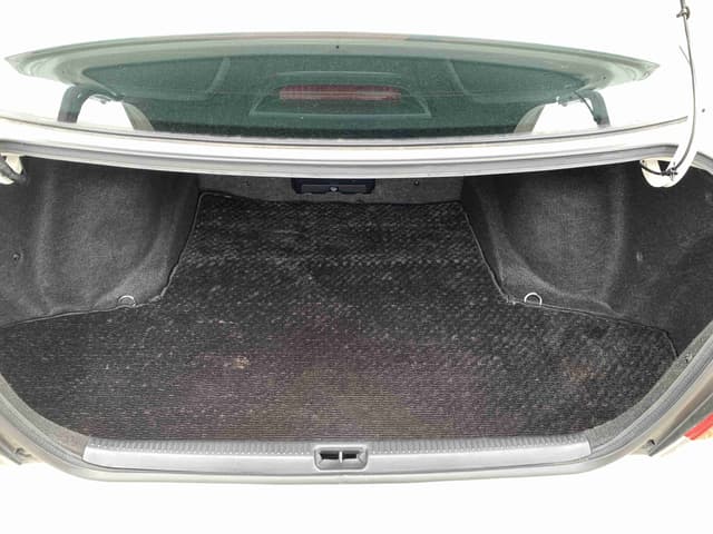 2001 Toyota Altezza JDM car for sale — photo 8 of 10