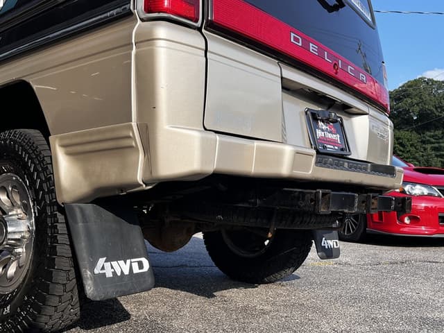 1990 Mitsubishi Delica JDM car for sale — photo 25 of 25