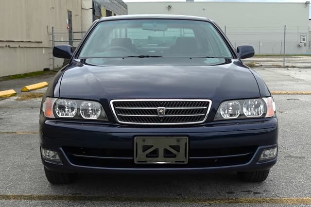 1999 Toyota Chaser JDM car for sale — photo 2 of 17