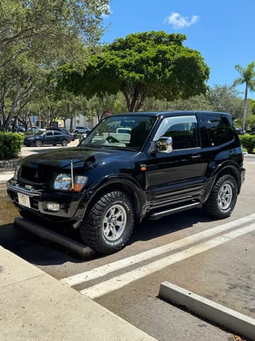 1999 Mitsubishi Pajero JDM car for sale — photo 25 of 25