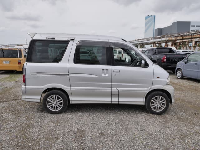 2001 Daihatsu Atrai JDM car for sale — photo 4 of 25